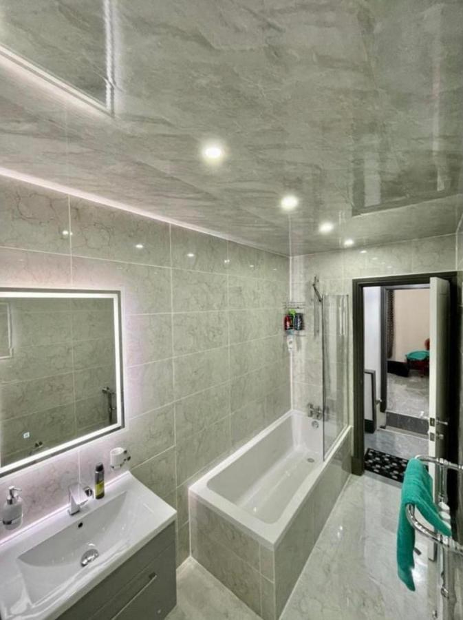 Entire 5 Star Luxury Whalley House Wifi Tv Luxury Μπέρνλεϊ Εξωτερικό φωτογραφία